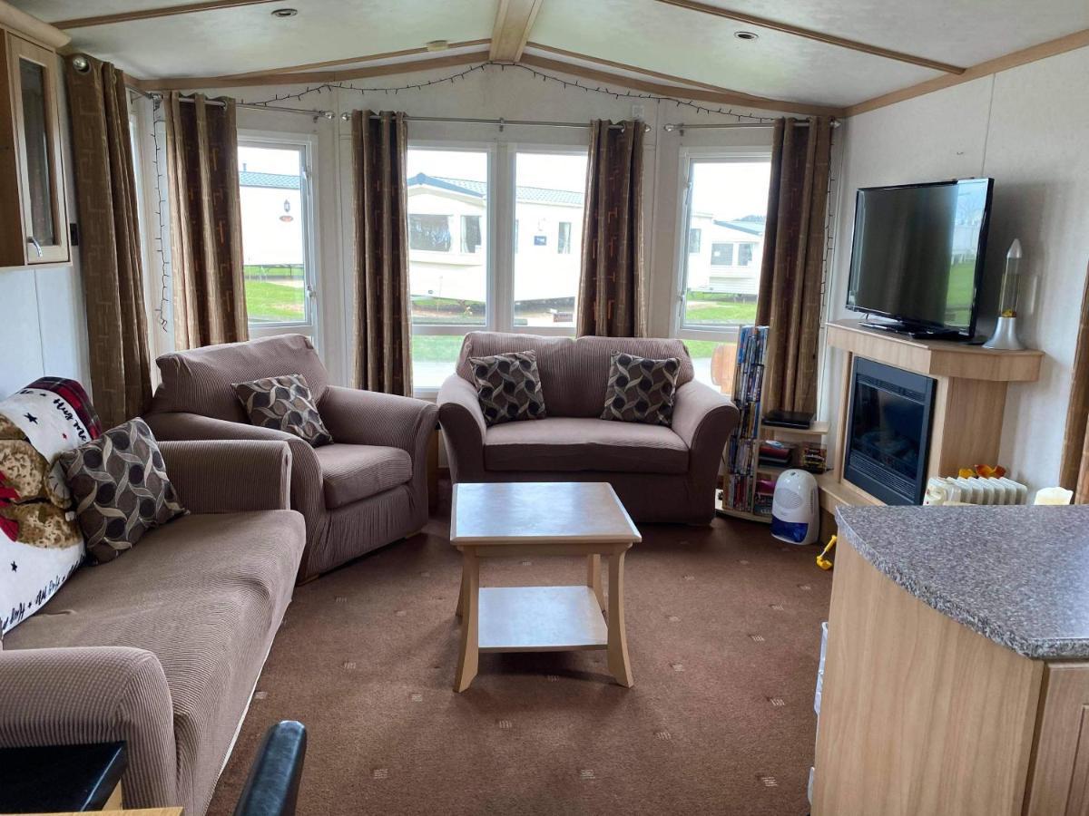 Chapmanholidaylets Cayton Bay Екстериор снимка
